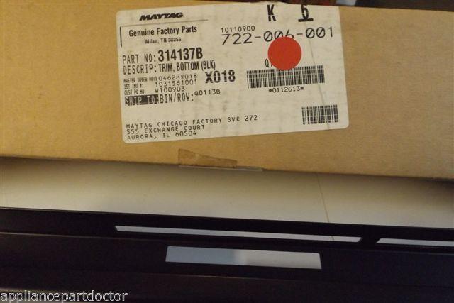 MAYTAG STOVE 314137B Trim, Bottom (blk) NEW IN BOX MAYTAG STOVE 314137B Trim, Bottom (blk) NEW IN BOX